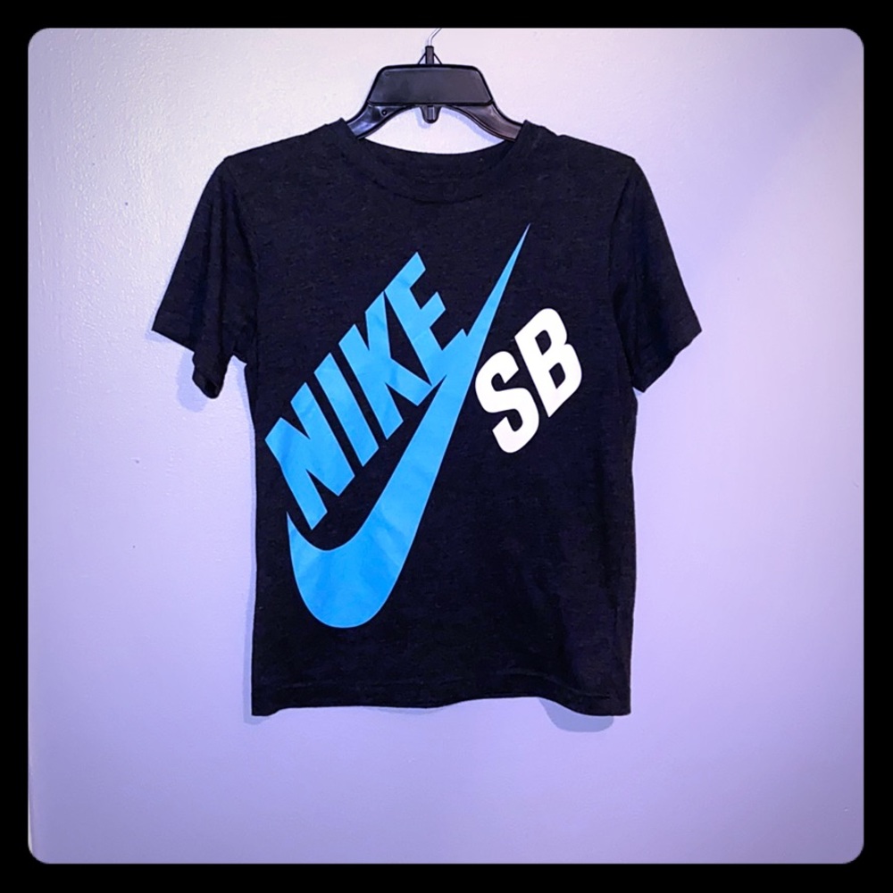 Nike Skateboarding Shirt